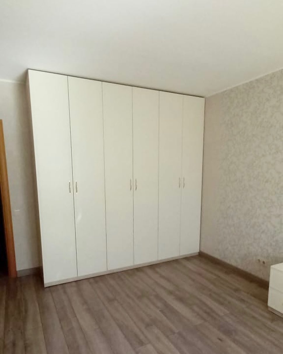 картинка Шкаф на заказ с доставкой и установкой от от Аскари Плюс 